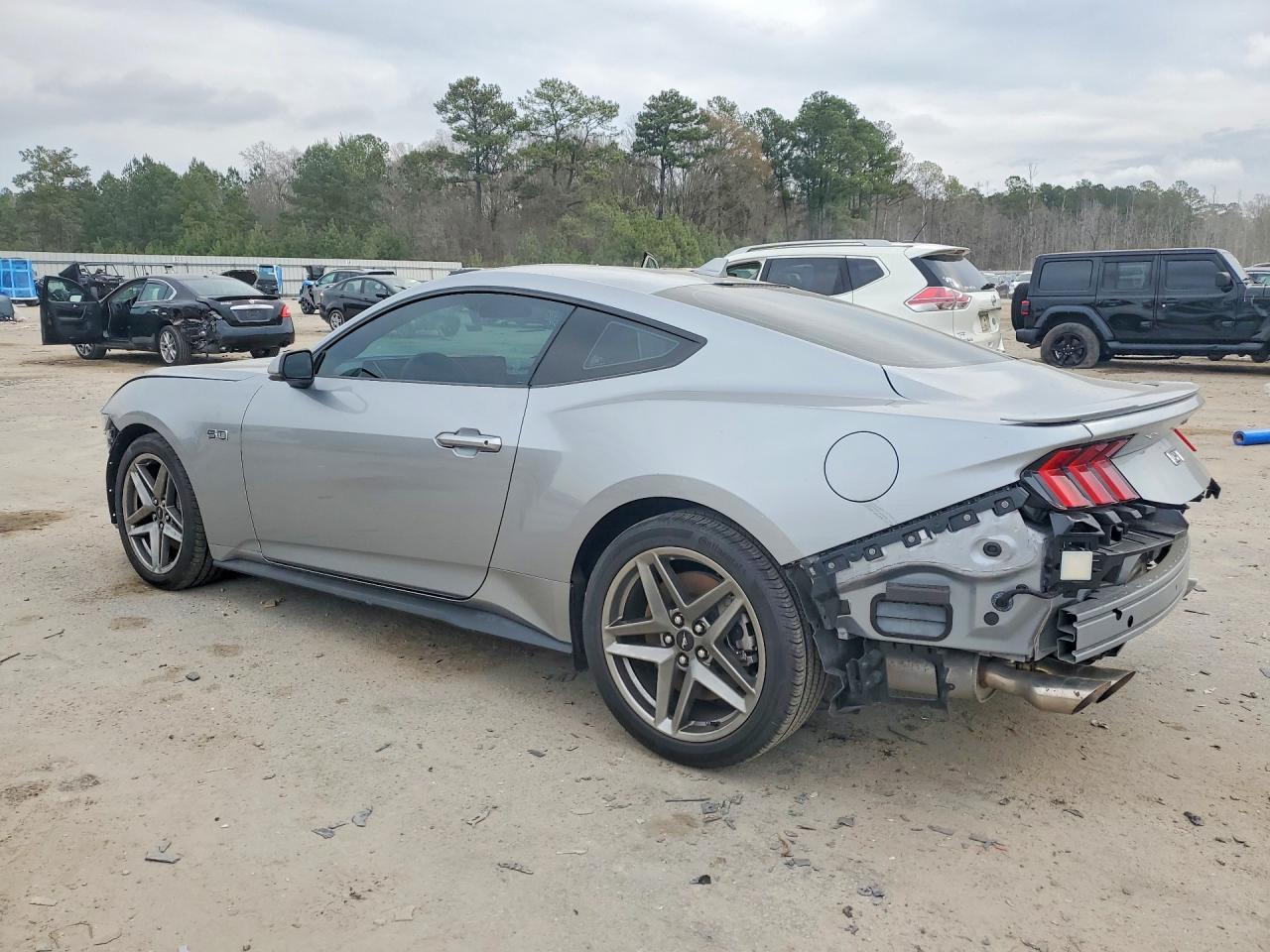2024 FORD MUSTANG