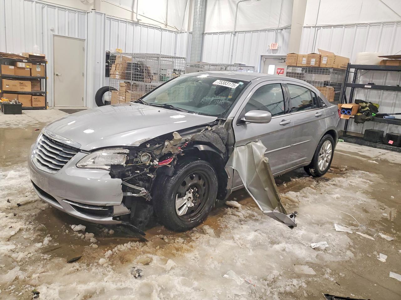 2013 CHRYSLER 200