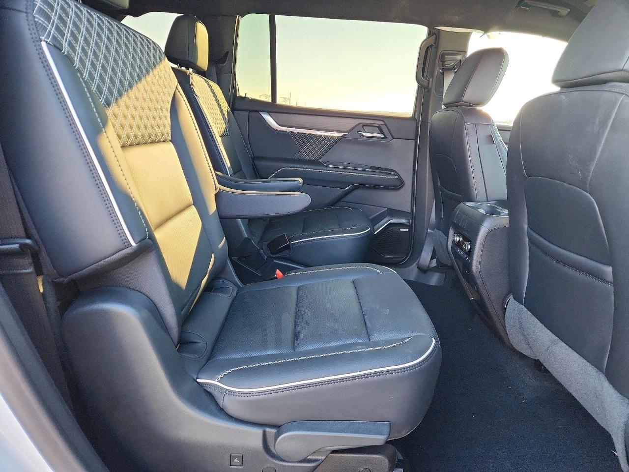 2024 GMC ACADIA