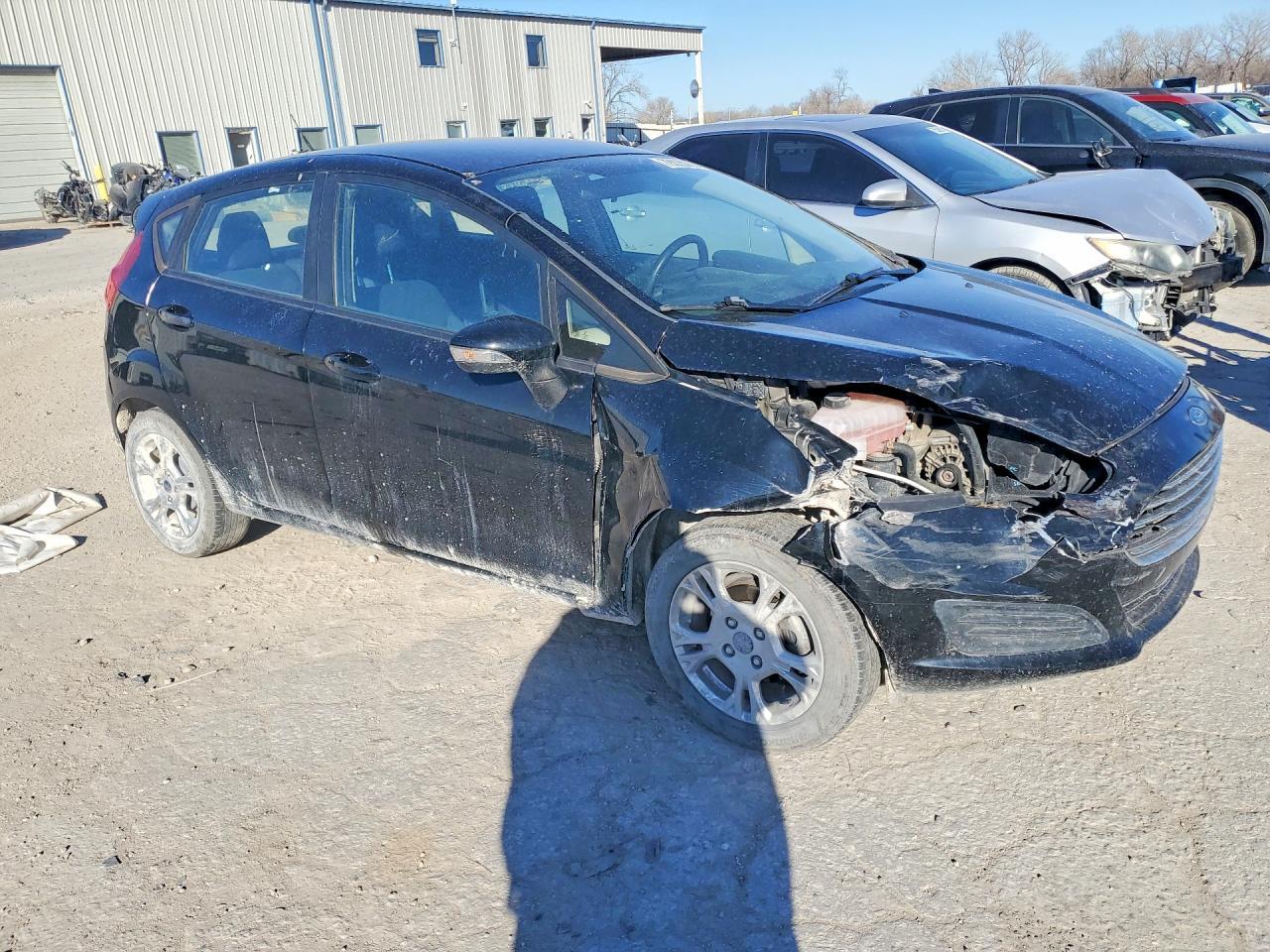 2016 FORD Fiesta