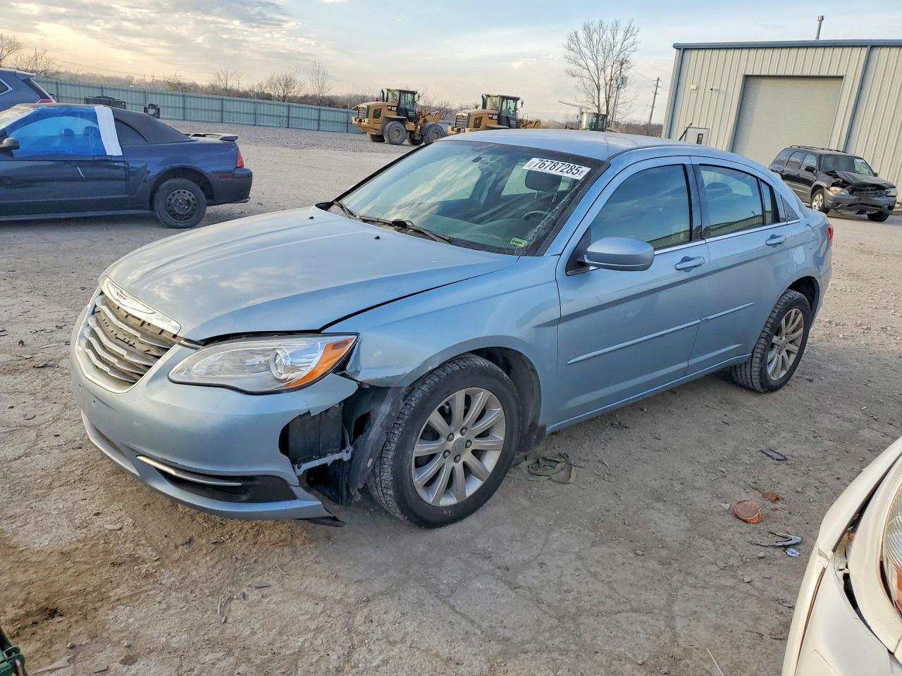 2012 CHRYSLER 200