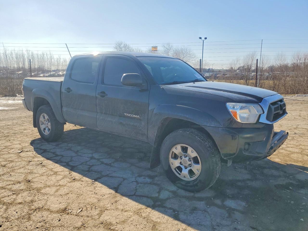 2015 TOYOTA TACOMA
