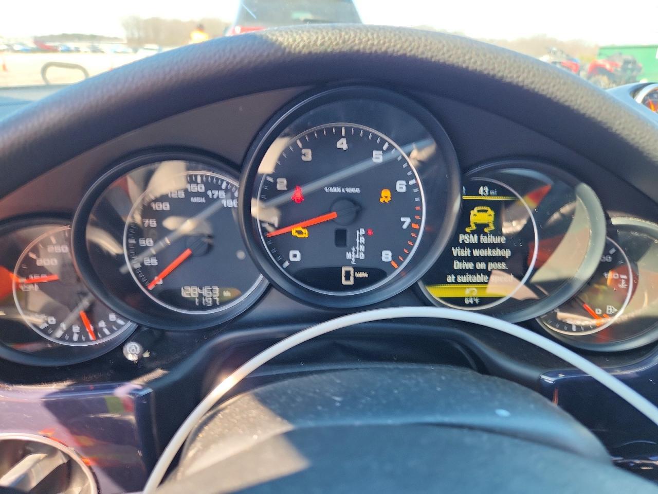 2016 PORSCHE Panamera