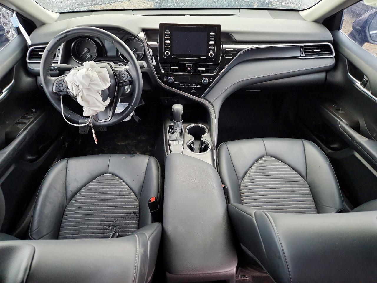 2024 TOYOTA CAMRY