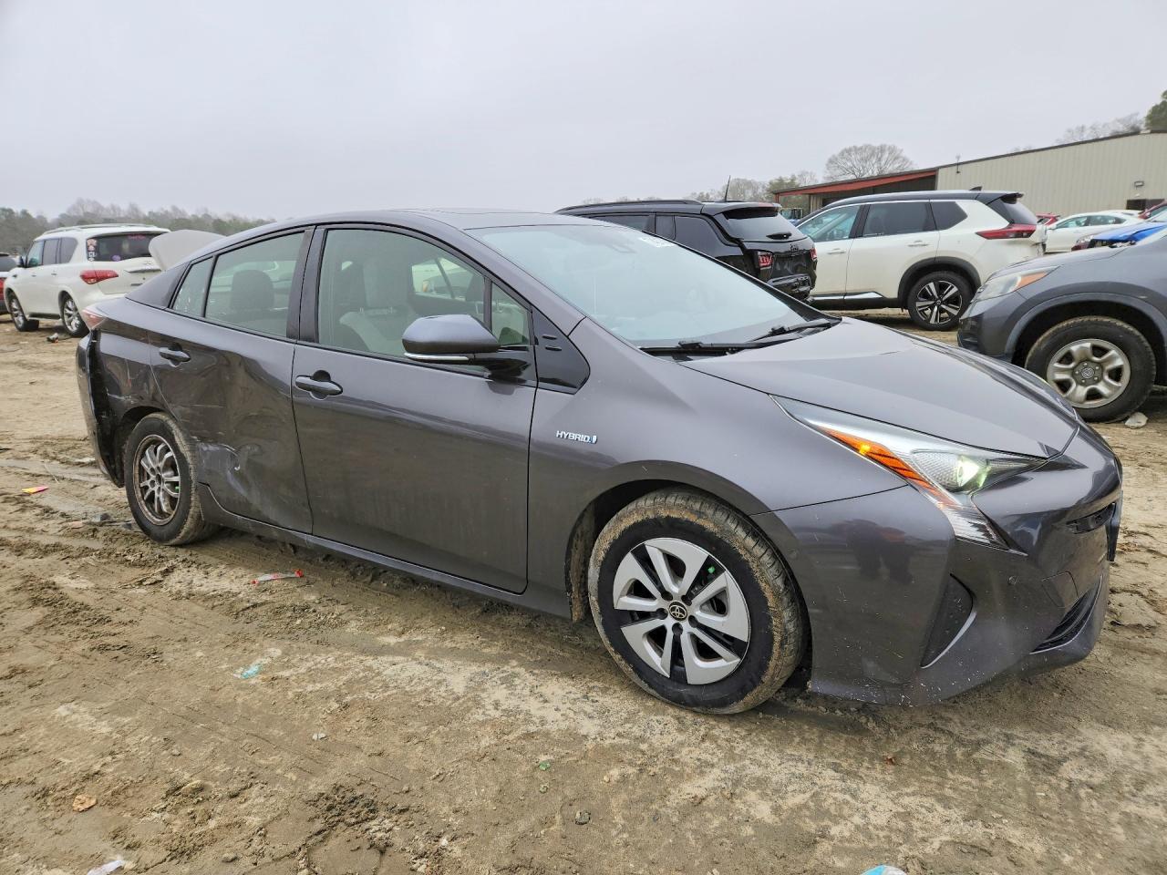 2017 TOYOTA PRIUS