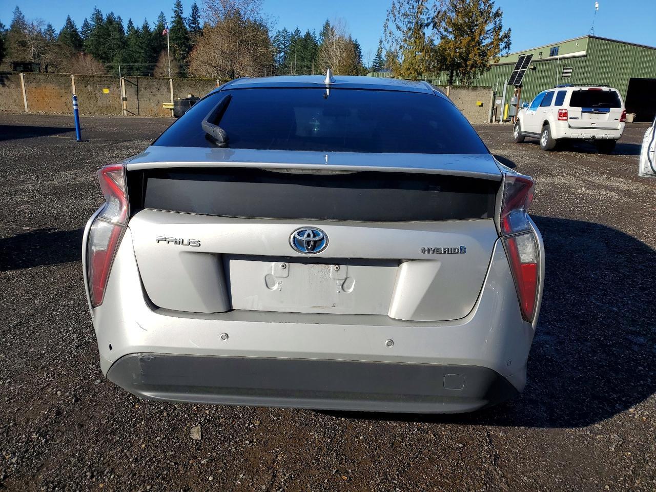 2017 TOYOTA PRIUS