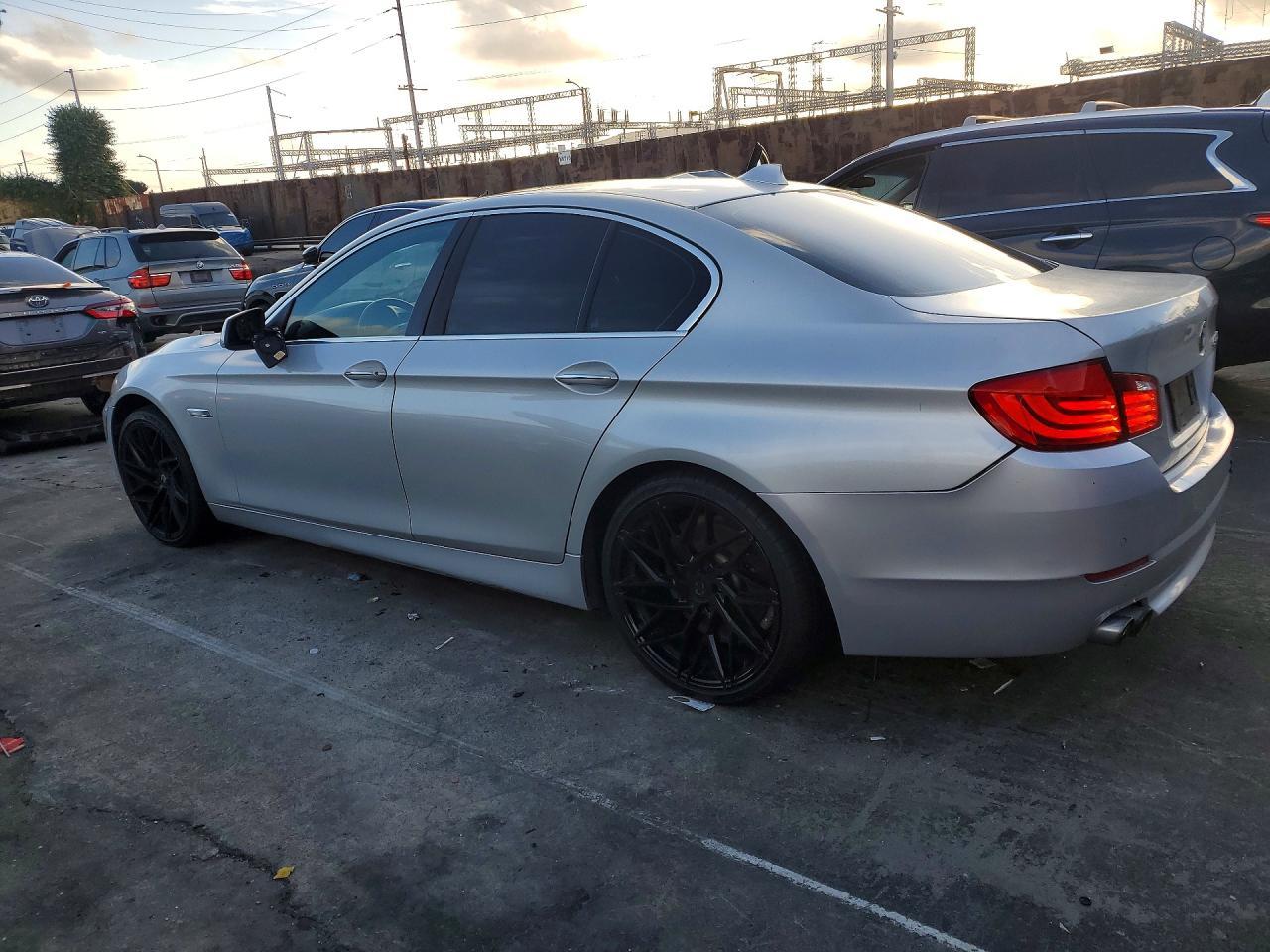 2011 BMW 5 series