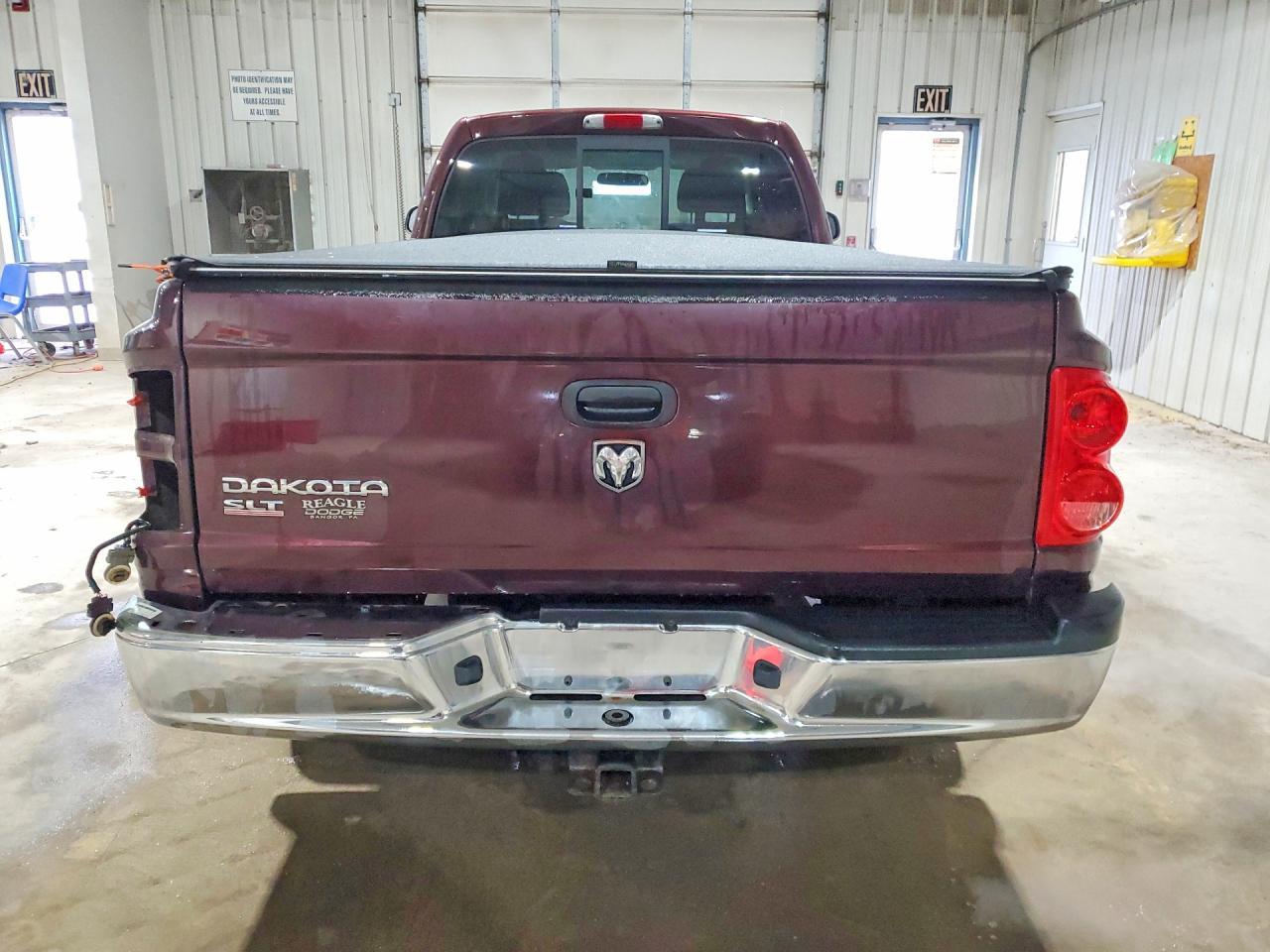 2005 DODGE Dakota
