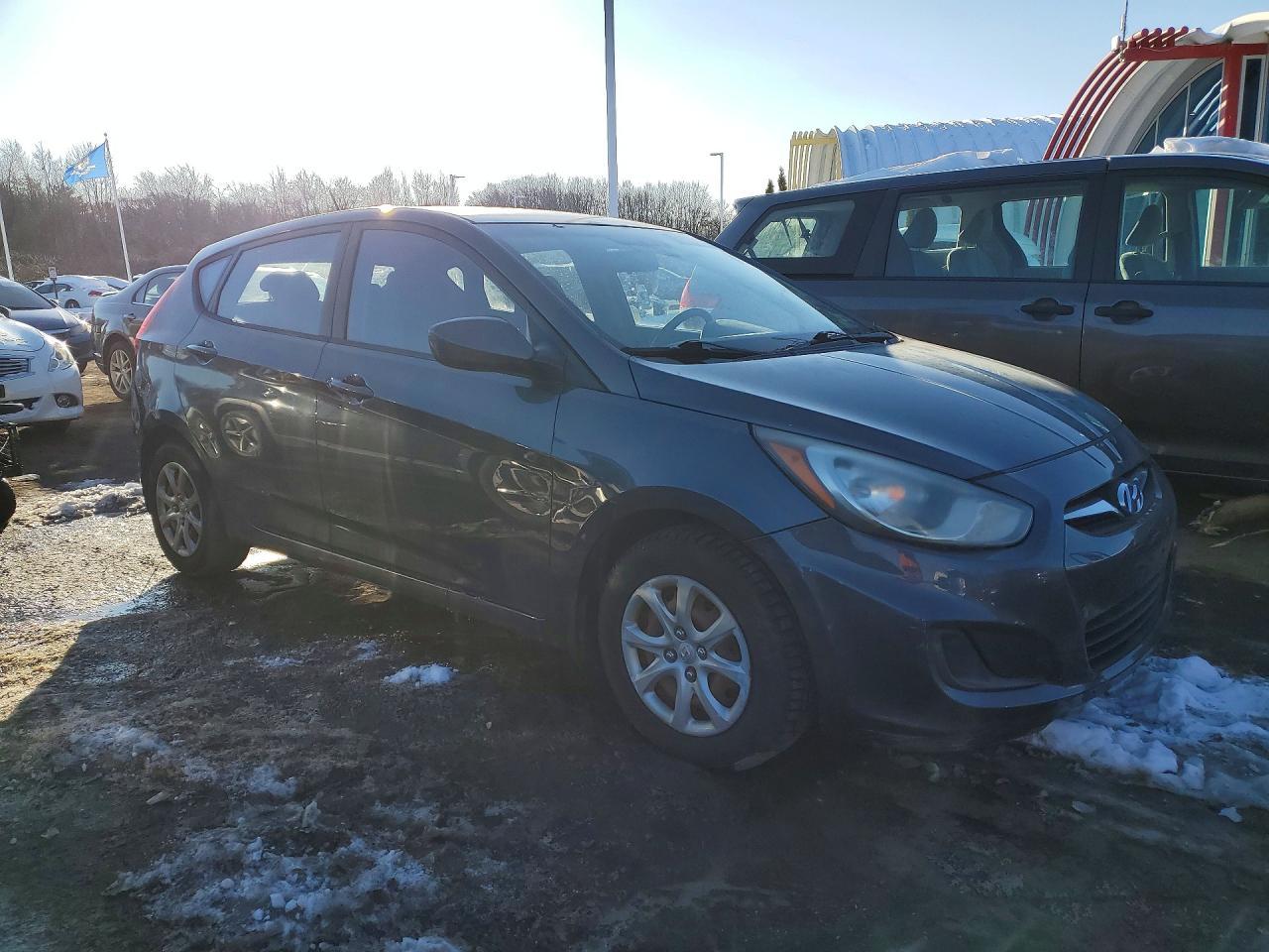 2012 HYUNDAI ACCENT