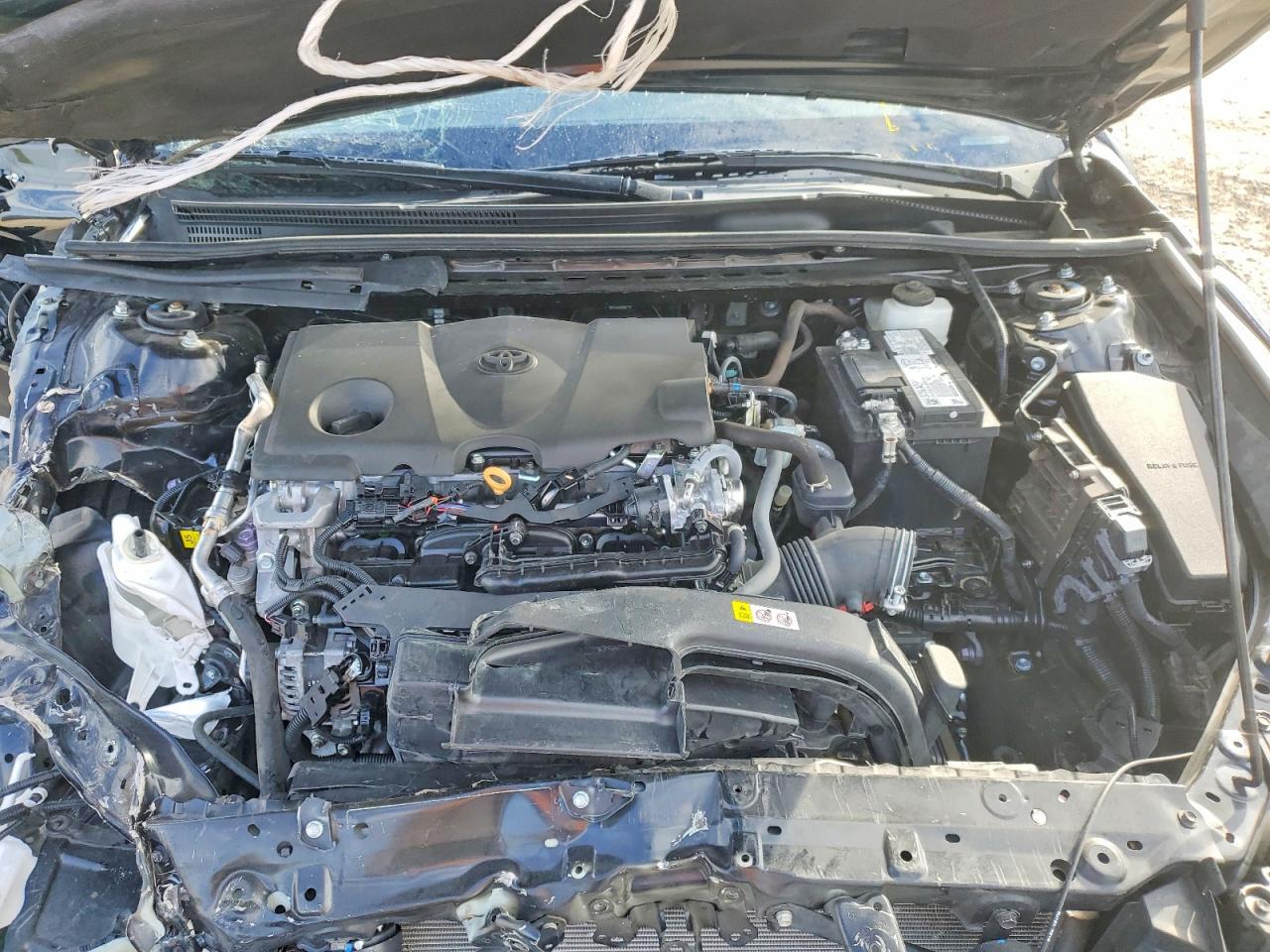 2024 TOYOTA CAMRY