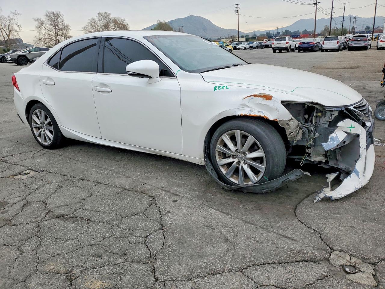 2014 LEXUS IS 250