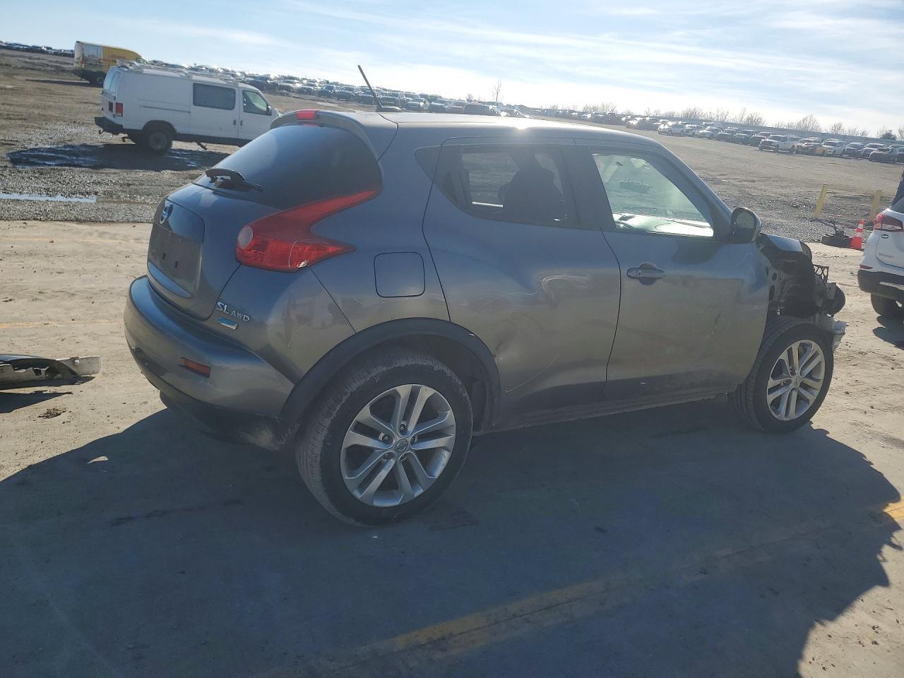 2014 NISSAN Juke