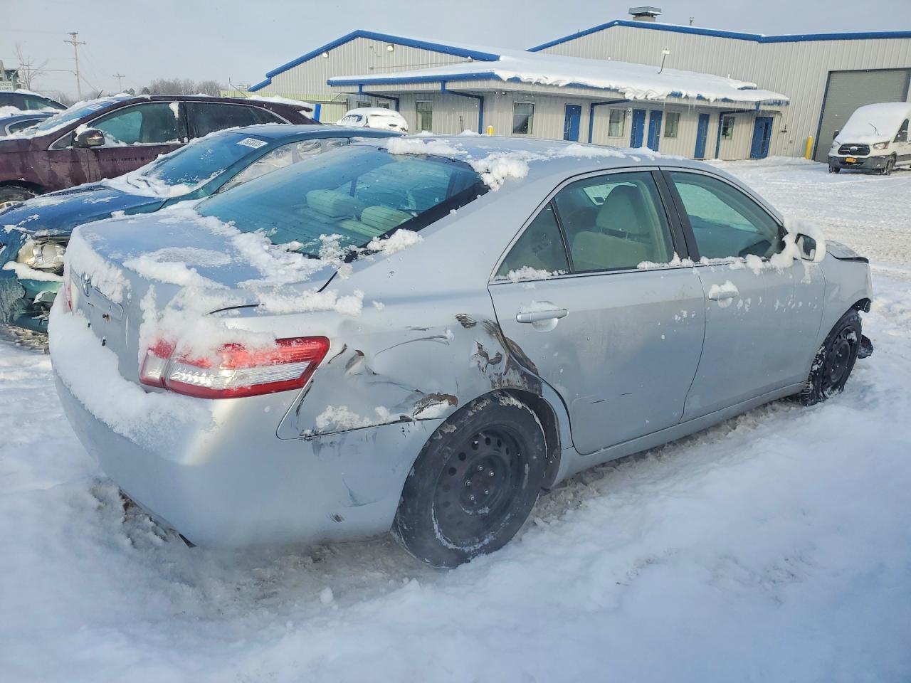 2010 TOYOTA CAMRY