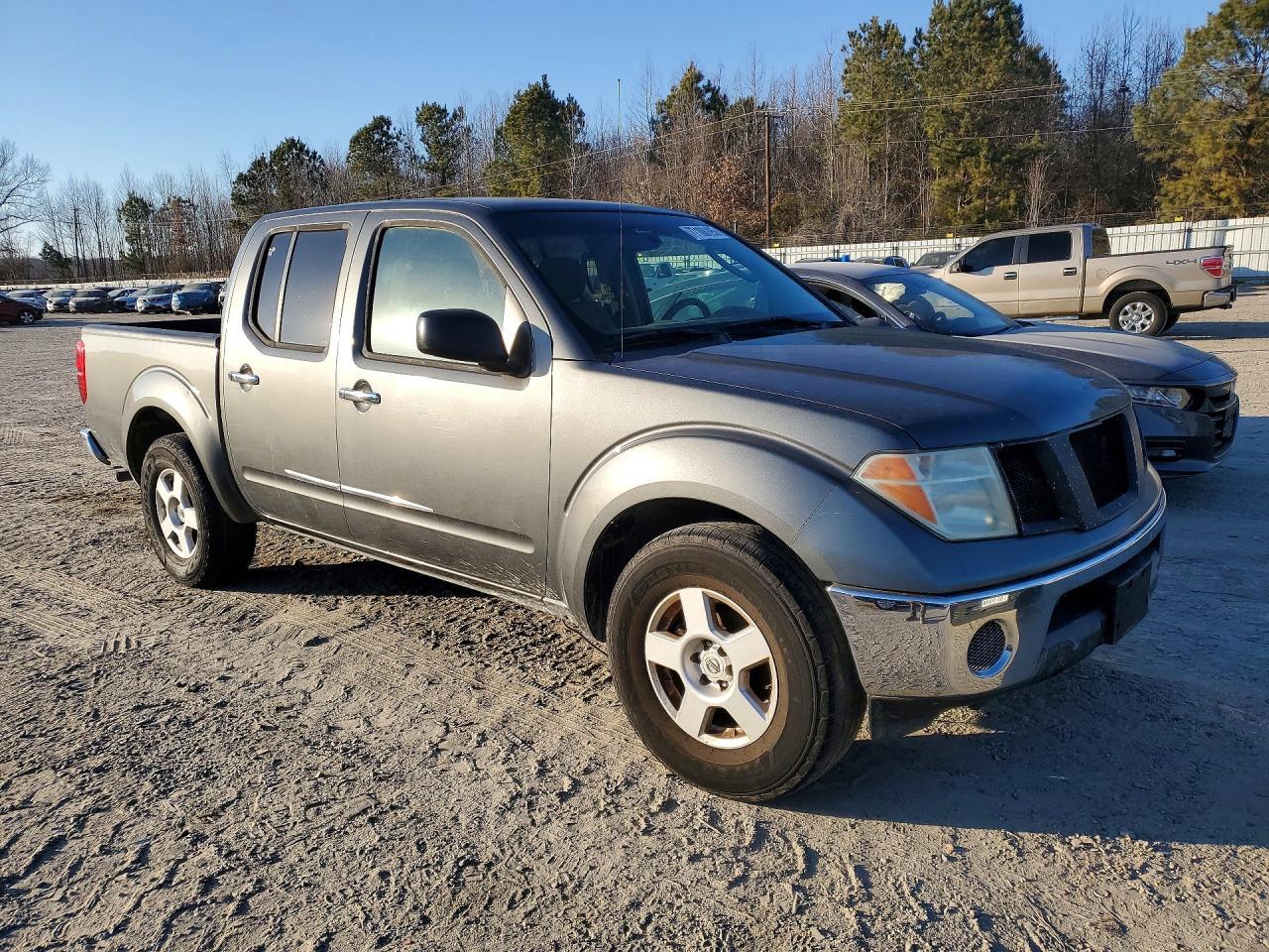 2006 NISSAN Frontier