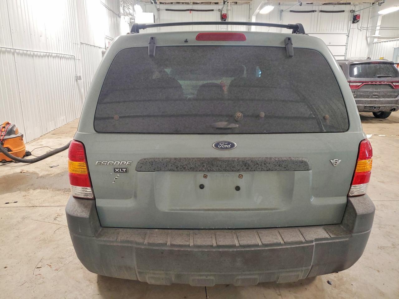 2006 FORD ESCAPE
