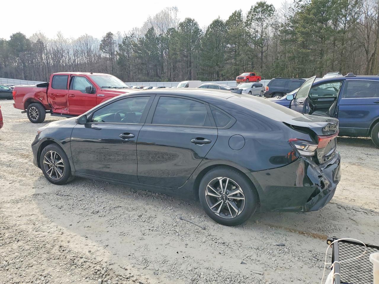 2023 KIA FORTE