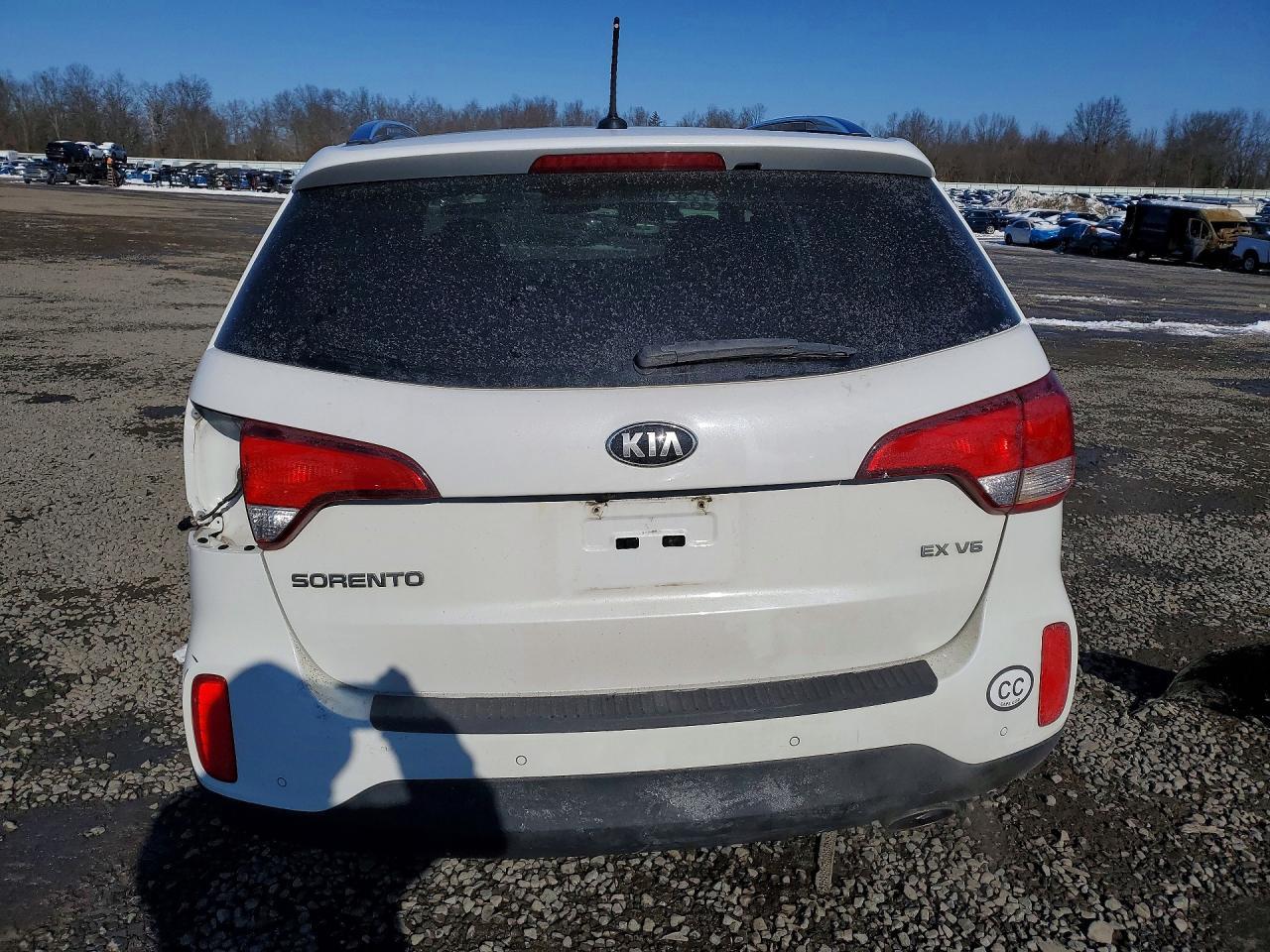 2015 KIA SORENTO