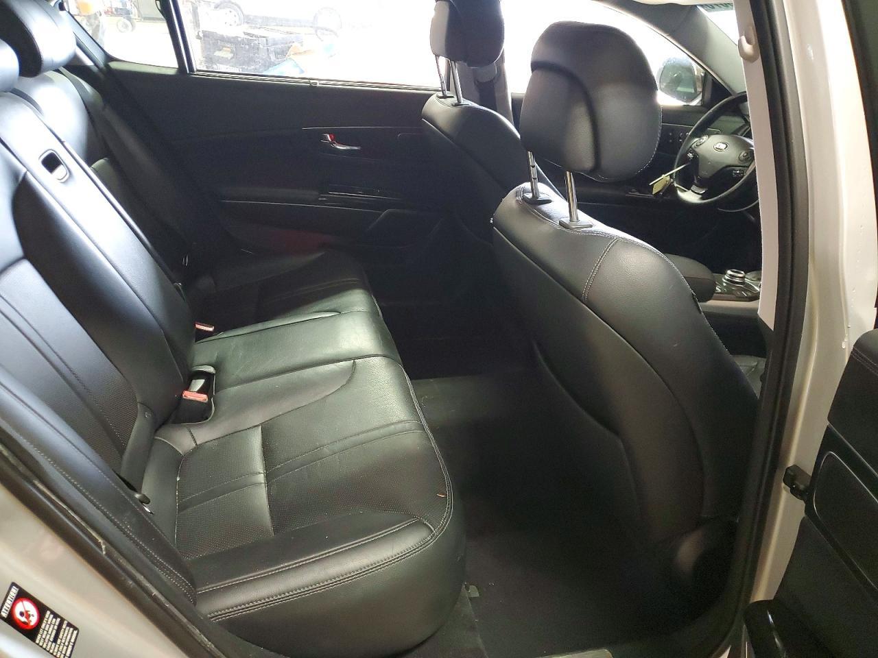 2016 KIA K900