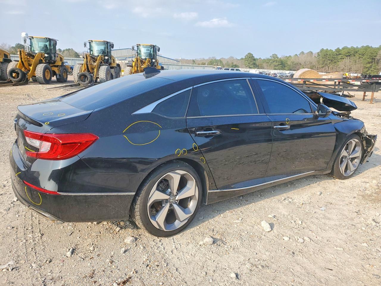 2018 HONDA ACCORD