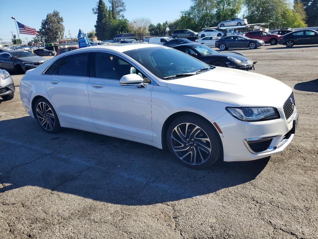 2020 LINCOLN MKZ