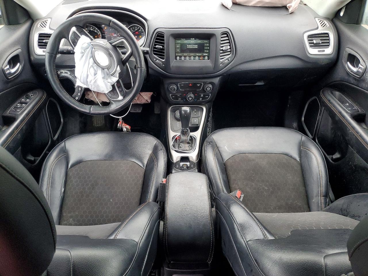 2017 JEEP Compass