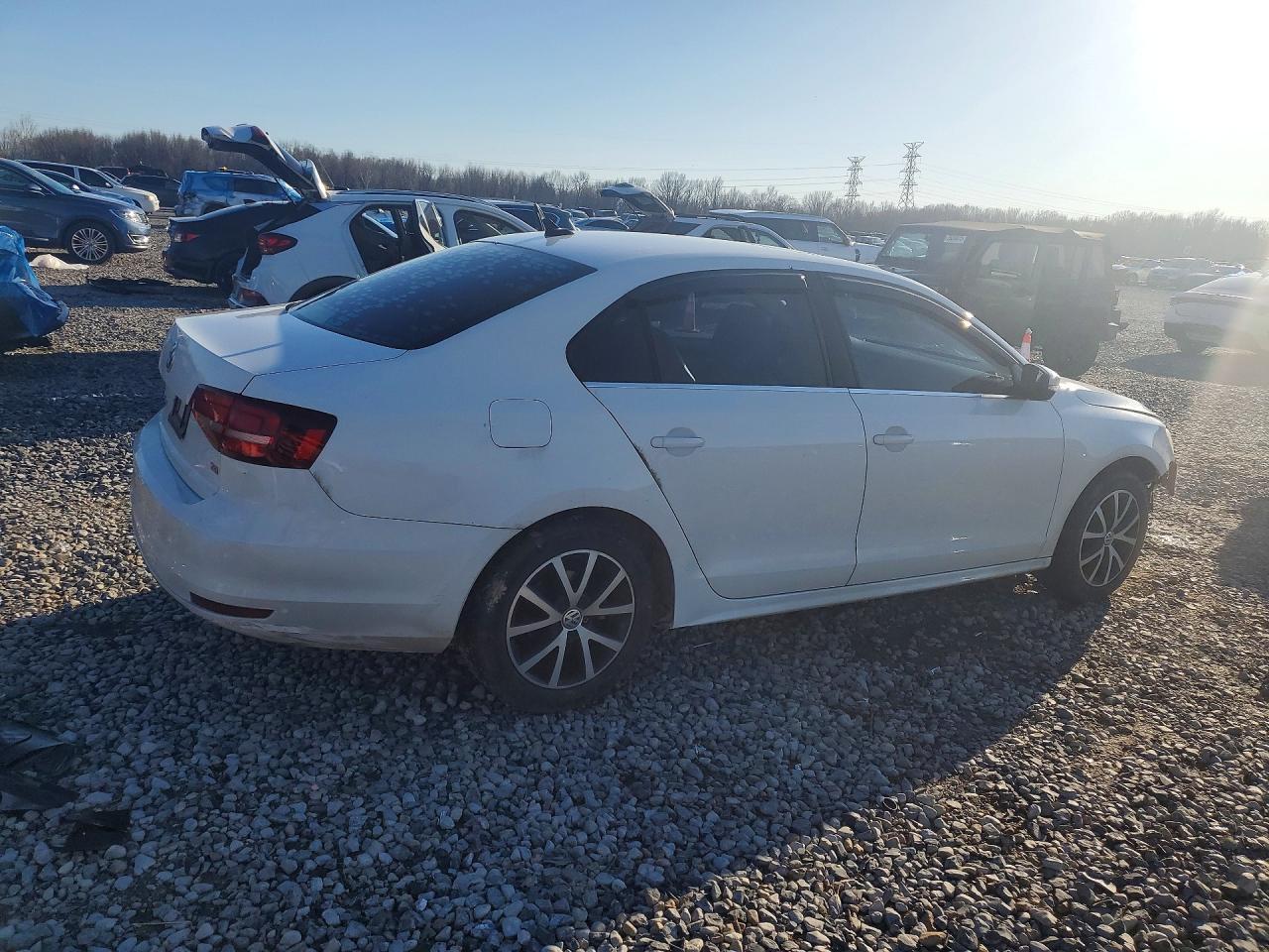 2017 VOLKSWAGEN JETTA