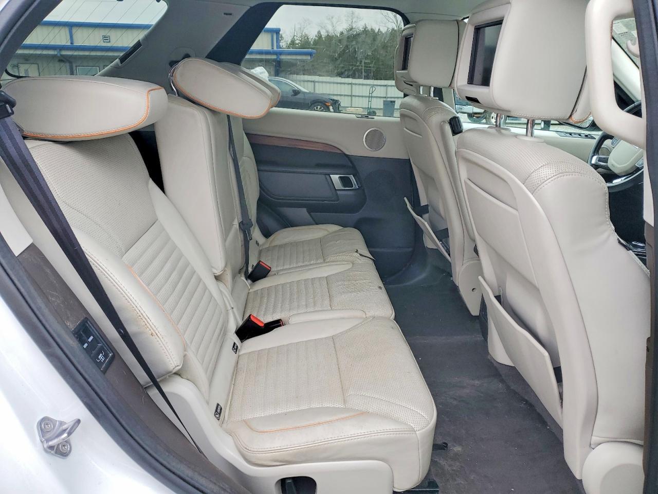 2018 LAND ROVER Discovery