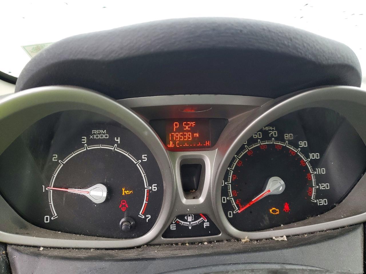 2013 FORD Fiesta