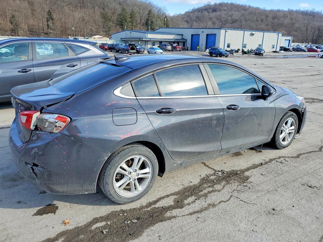 2016 CHEVROLET CRUZE