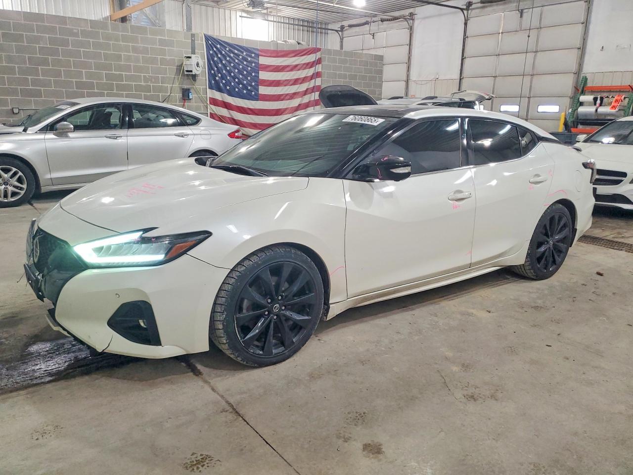 2019 NISSAN Maxima