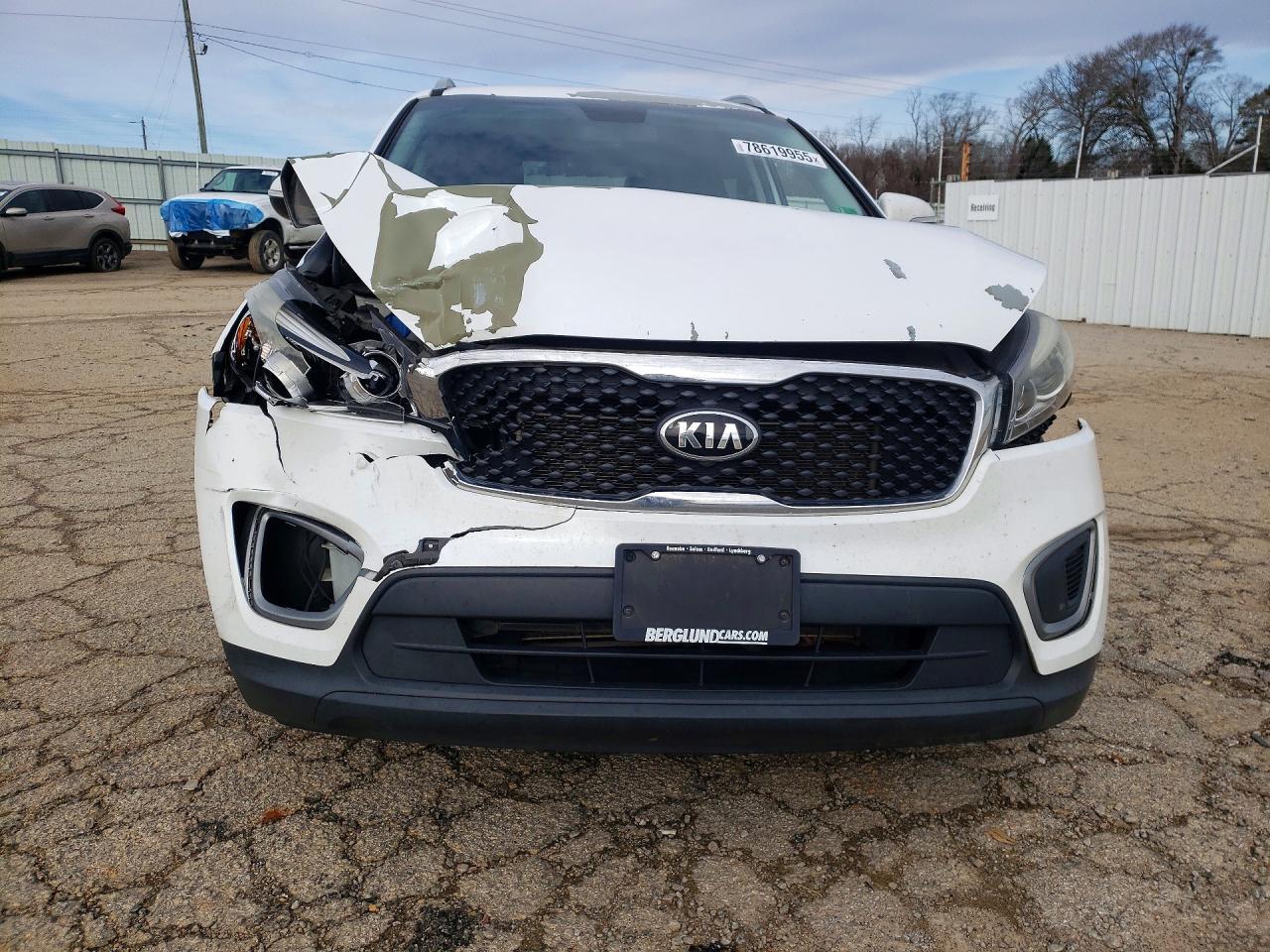 2016 KIA SORENTO
