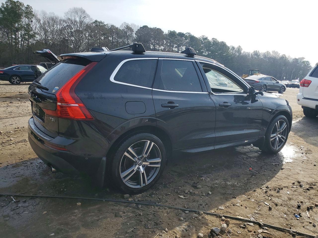2018 VOLVO XC60