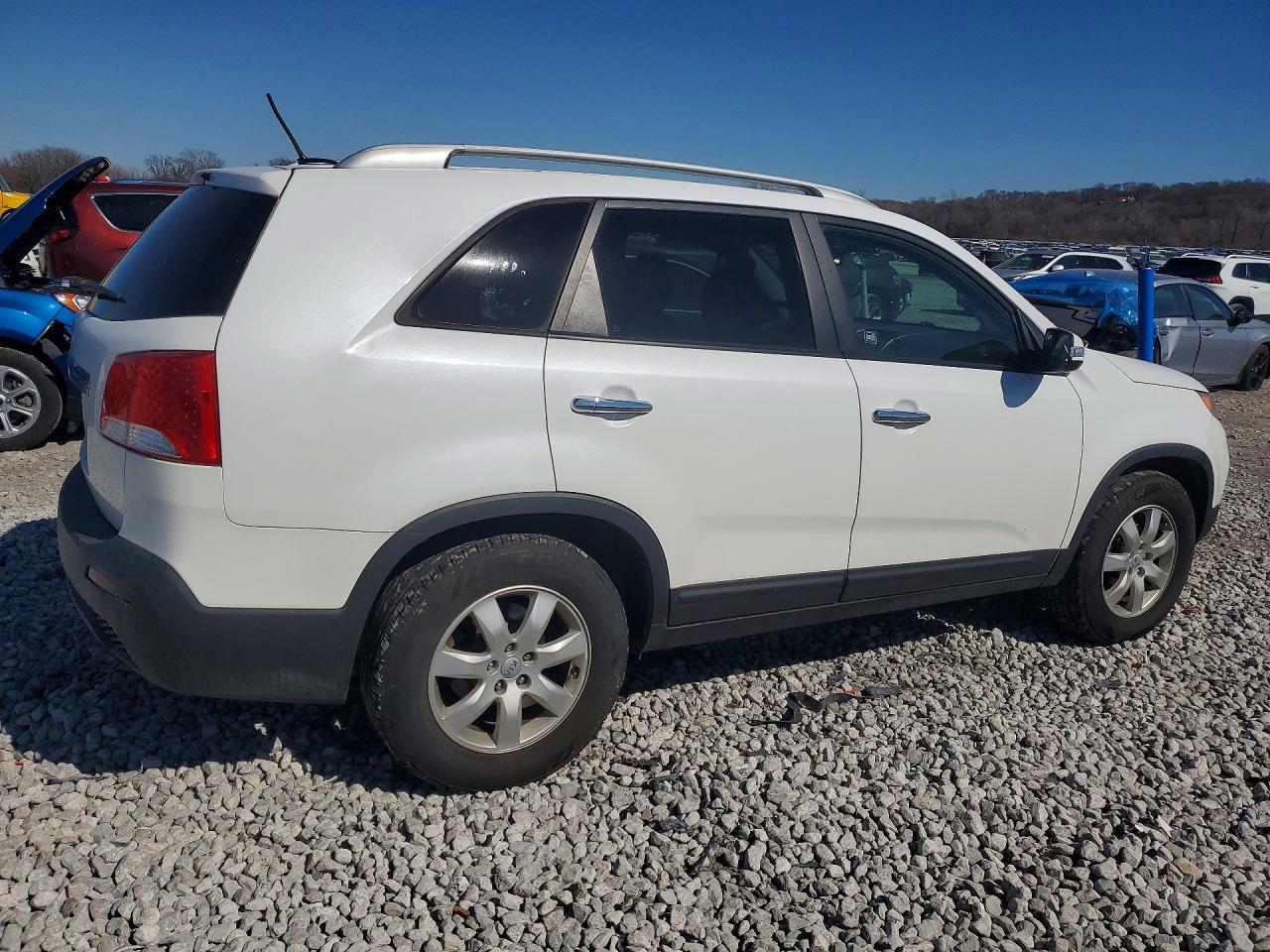 2013 KIA SORENTO