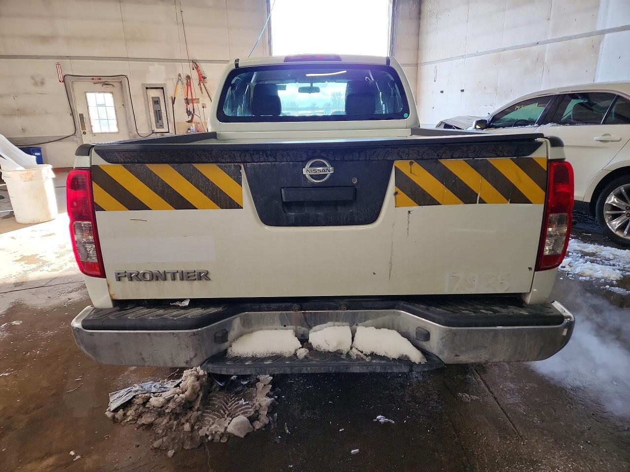 2013 NISSAN Frontier