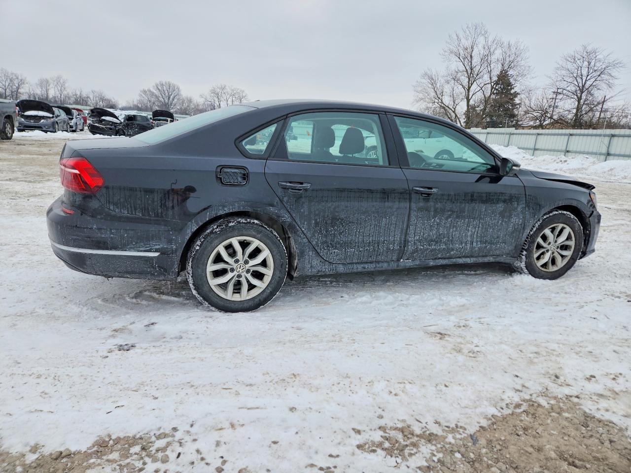 2018 VOLKSWAGEN Passat