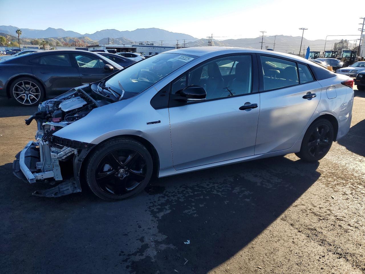 2022 TOYOTA PRIUS