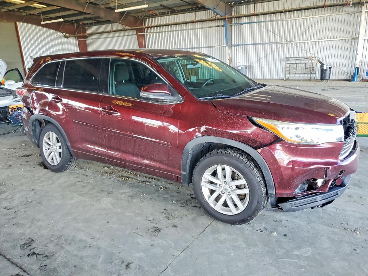 2015 TOYOTA HIGHLANDER