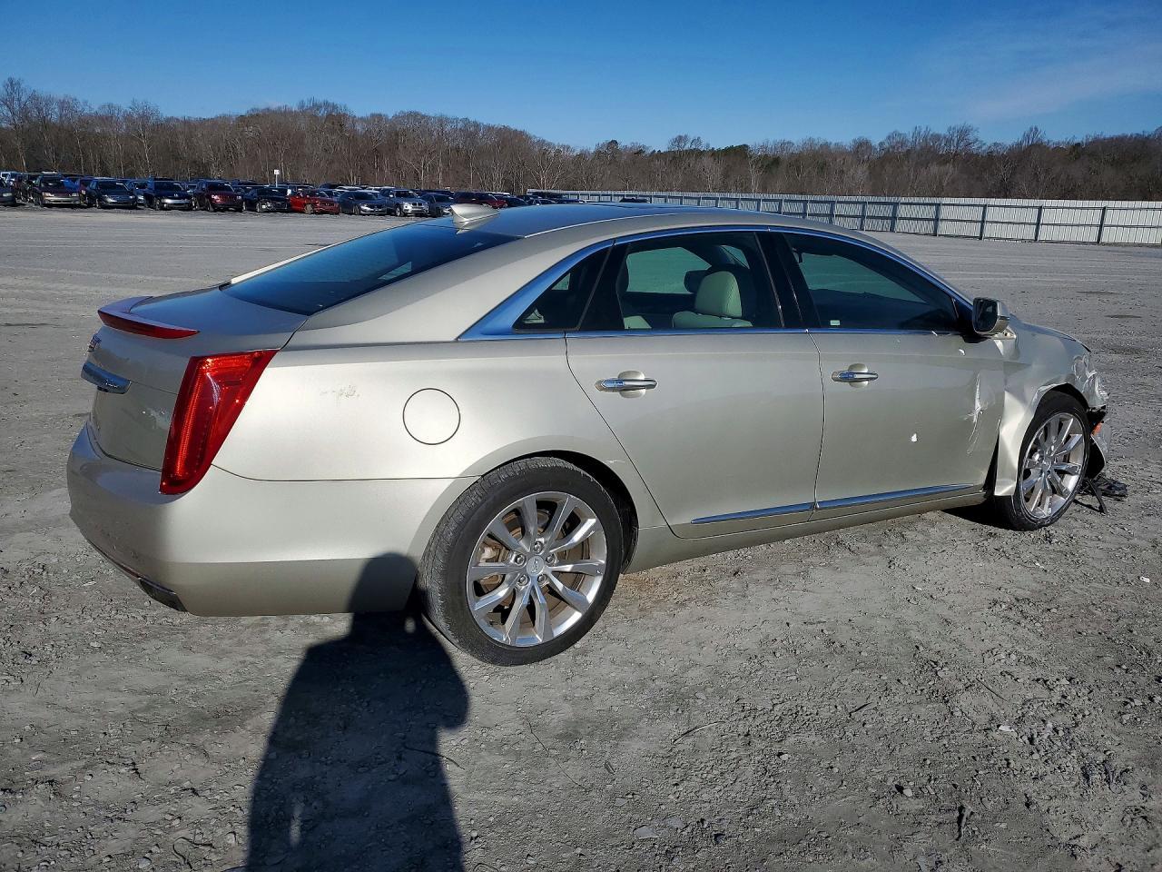 2016 CADILLAC XTS