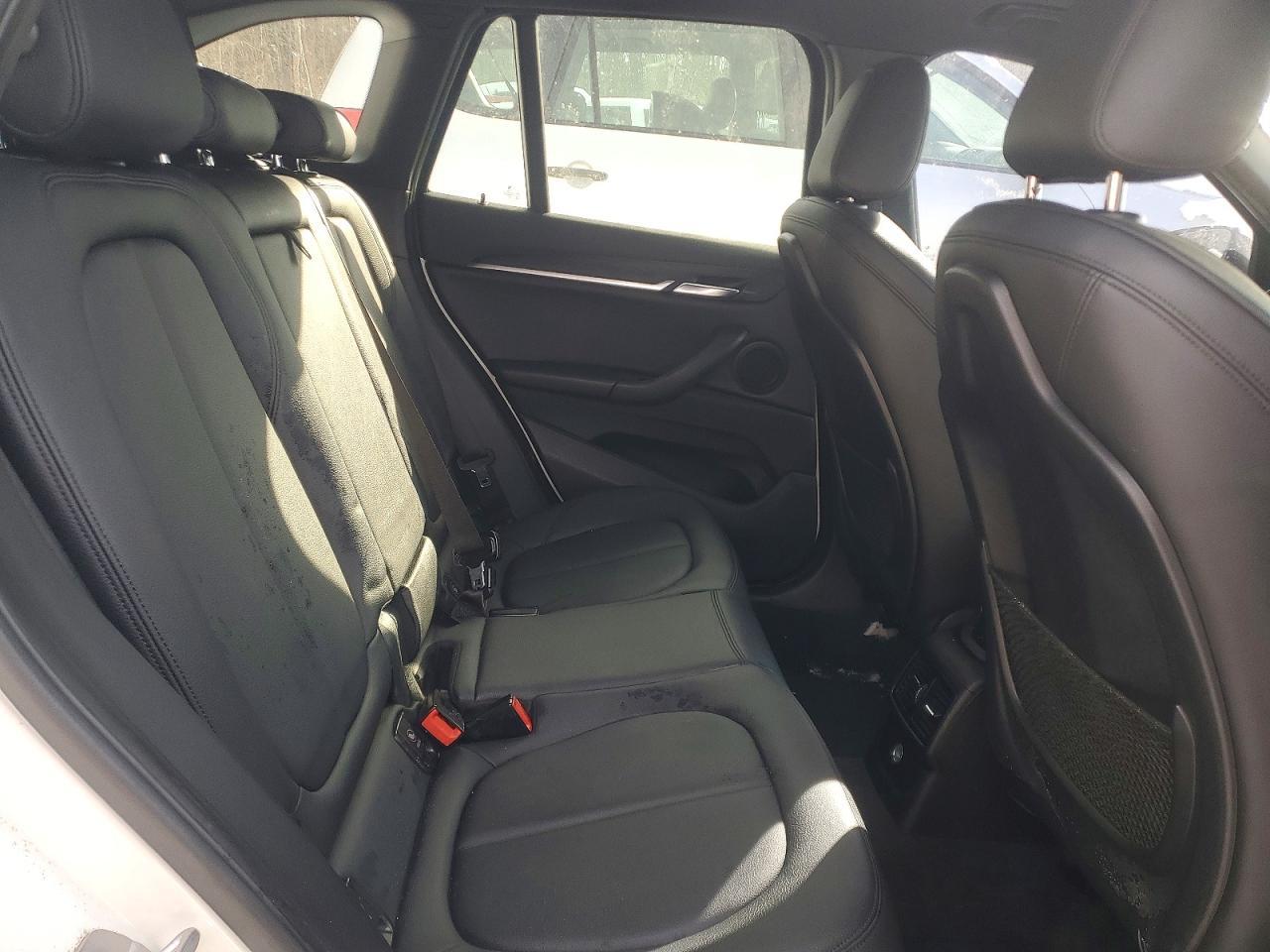 2016 BMW X1