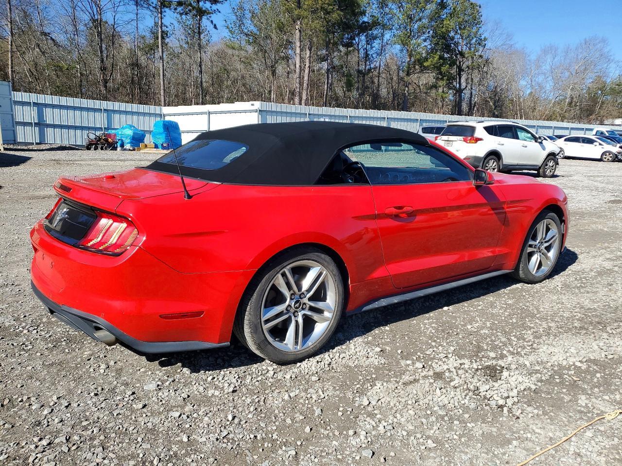 2020 FORD MUSTANG