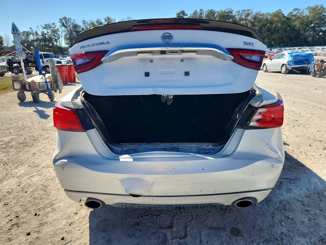 2016 NISSAN Maxima