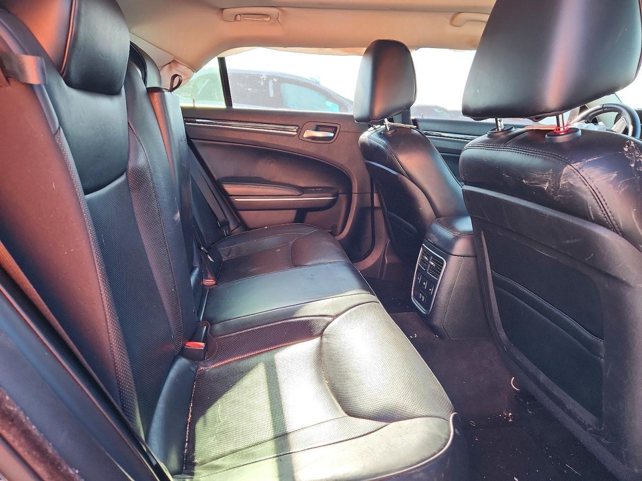 2015 CHRYSLER 300