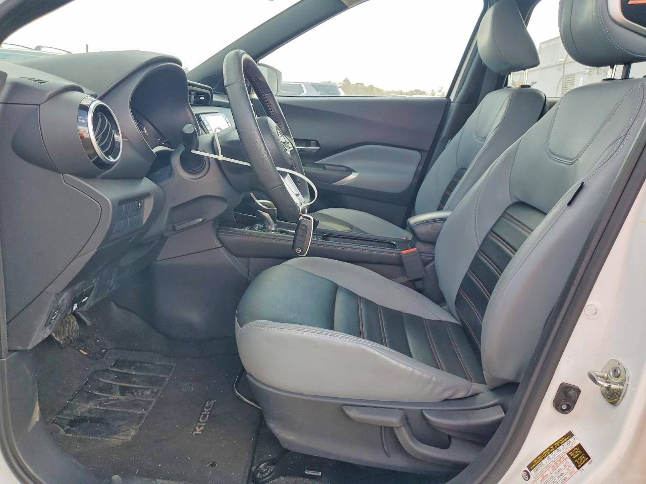 2023 NISSAN KICKS