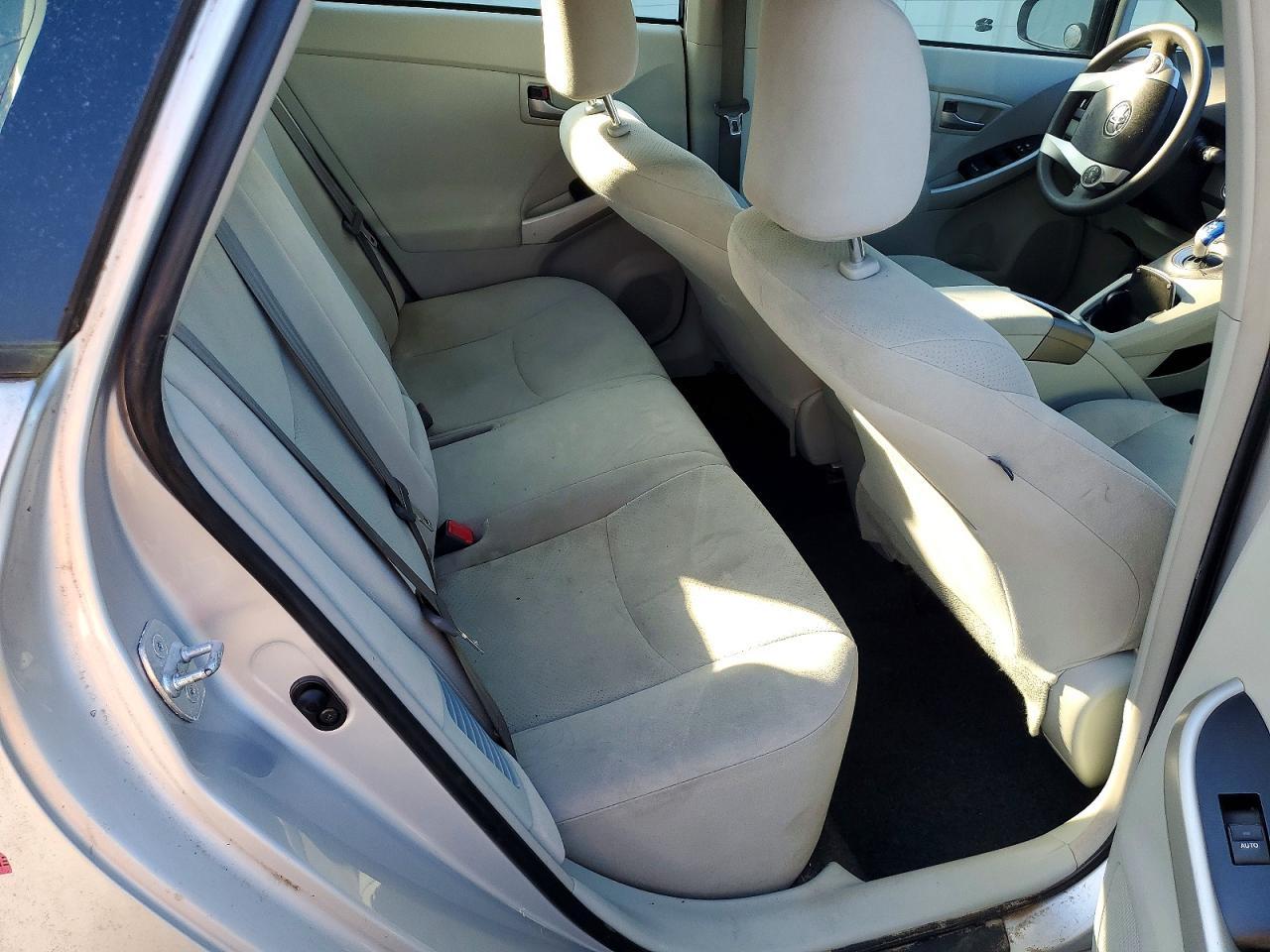 2014 TOYOTA PRIUS