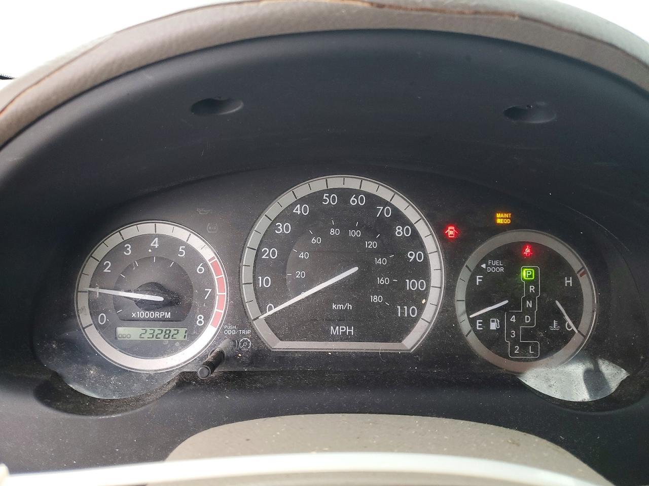 2004 TOYOTA SIENNA