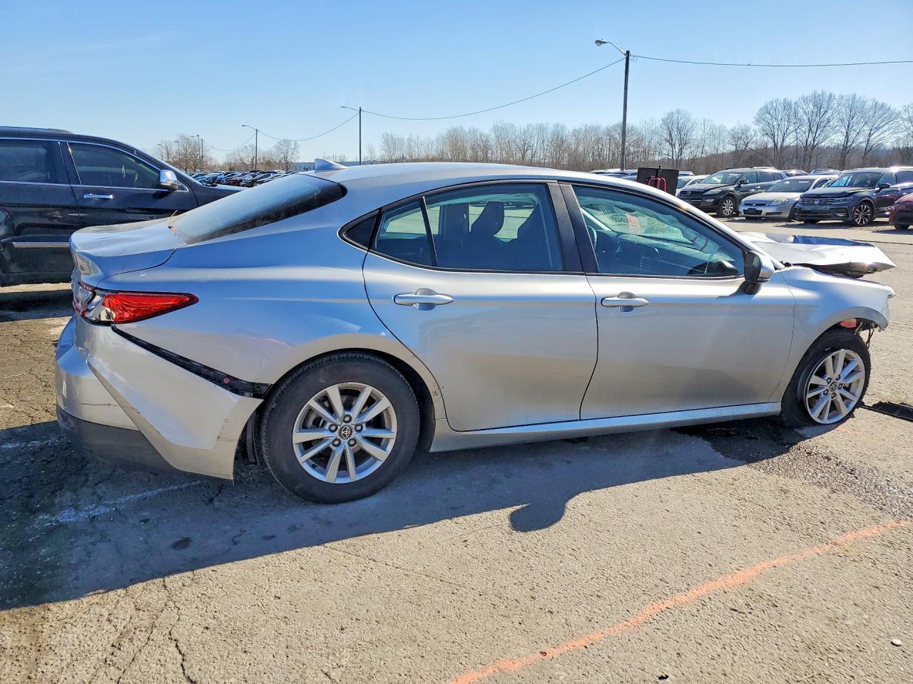 2025 TOYOTA CAMRY