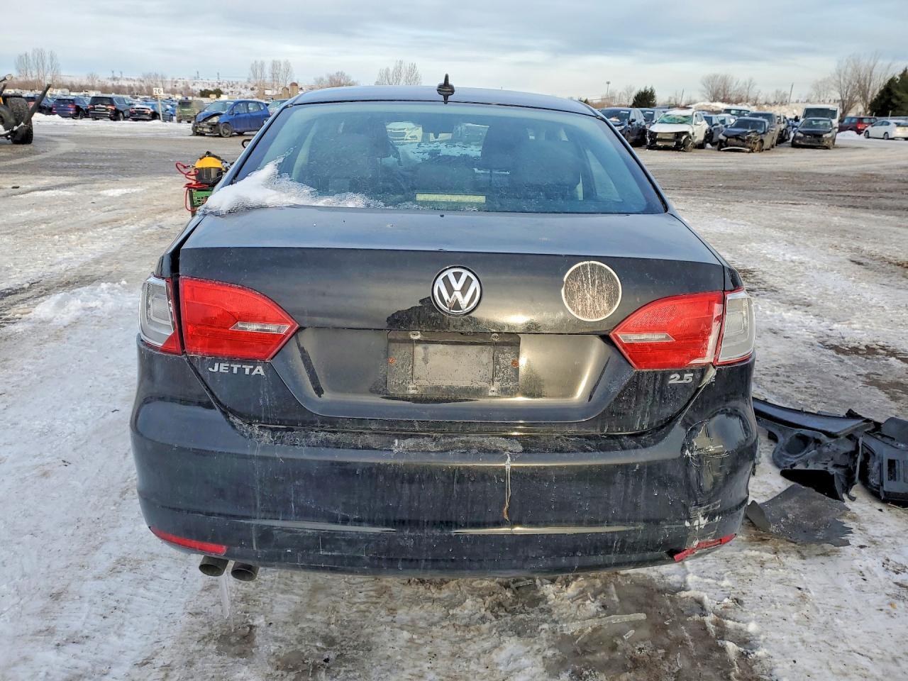2013 VOLKSWAGEN JETTA