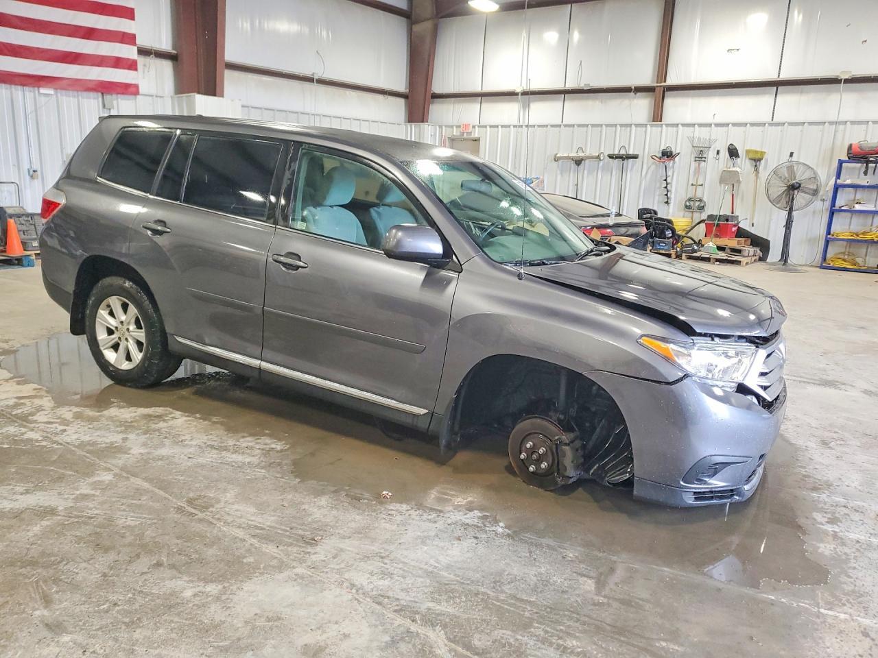 2011 TOYOTA HIGHLANDER