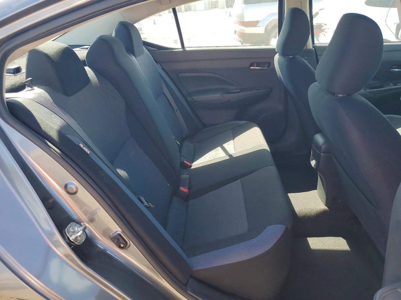 2025 NISSAN VERSA