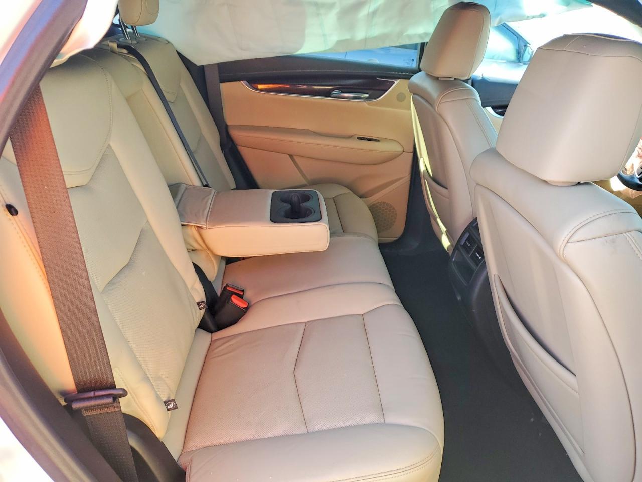 2018 CADILLAC XT5